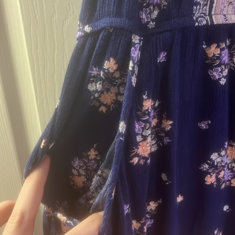 Romper - Picture 2 of 4